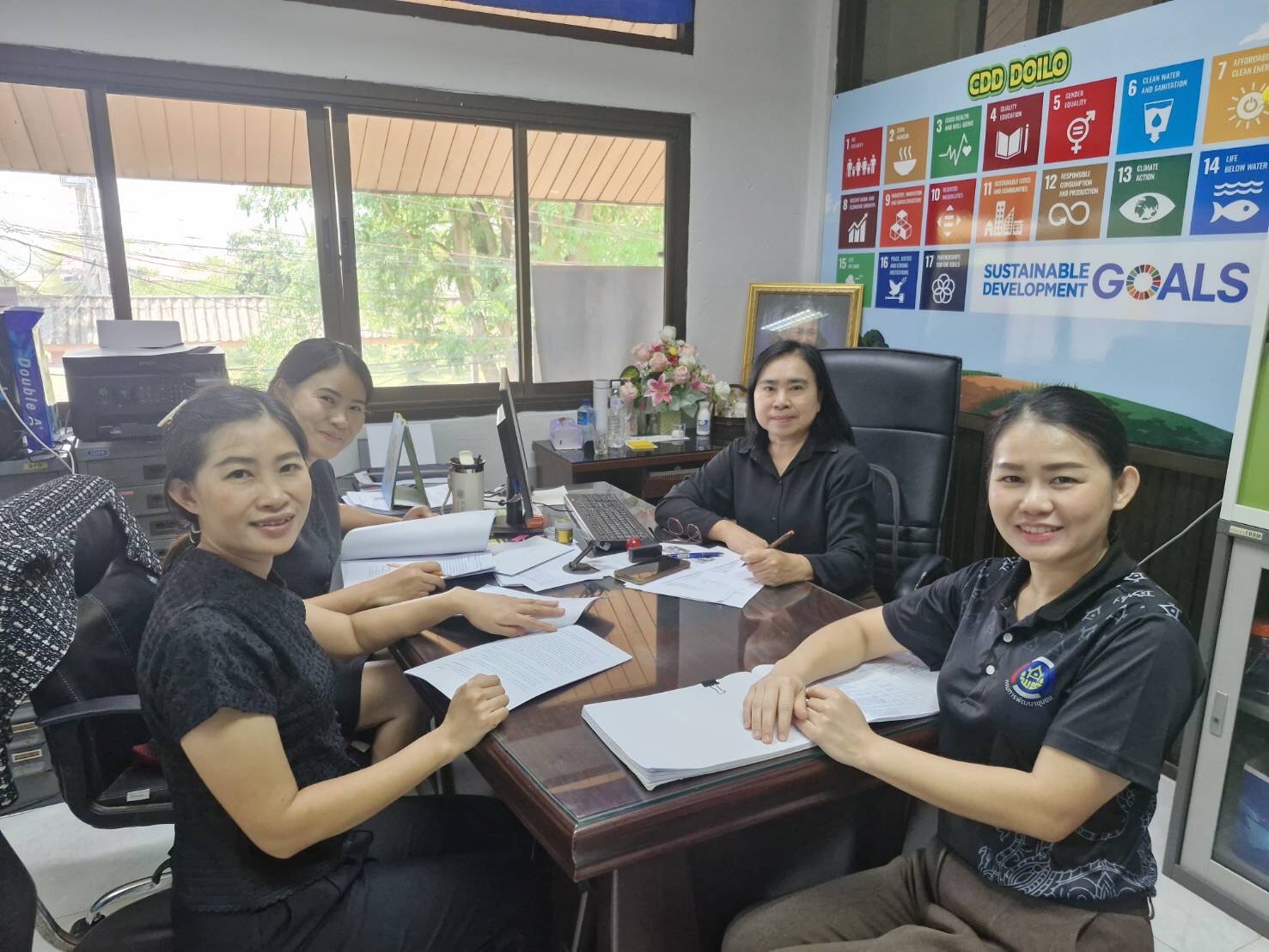 ⛰พช.ดอยหล่อ : ประชุมทีมงานสำนักงานพัฒนาชุมชนอำเภอดอยหล่อ ประจำเดือนเมษายน 2569